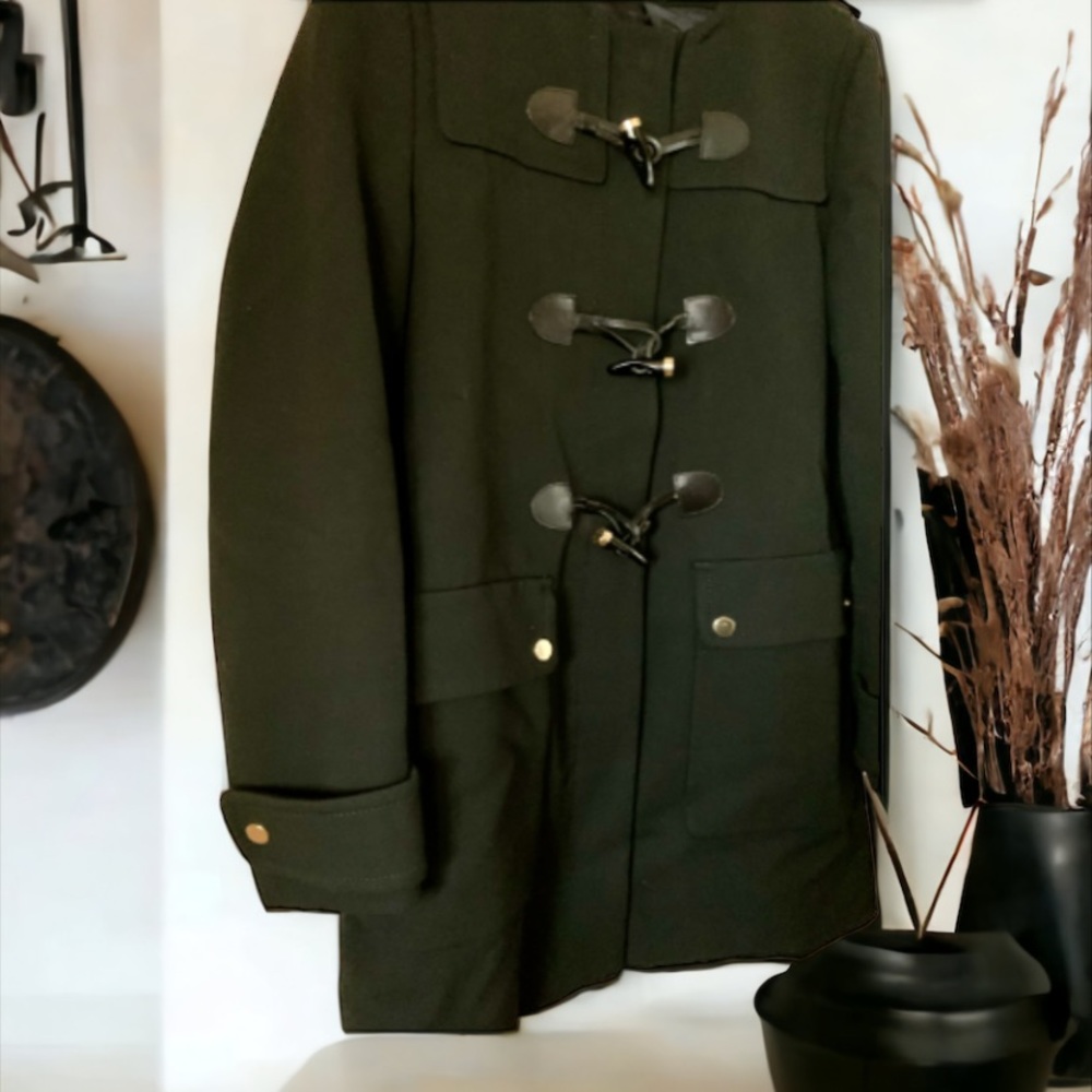 ZARA BLACK DUFFLE COAT TOGGLE CLOSURE JACKET
SIZE MEDIUM - Picture 9 of 14